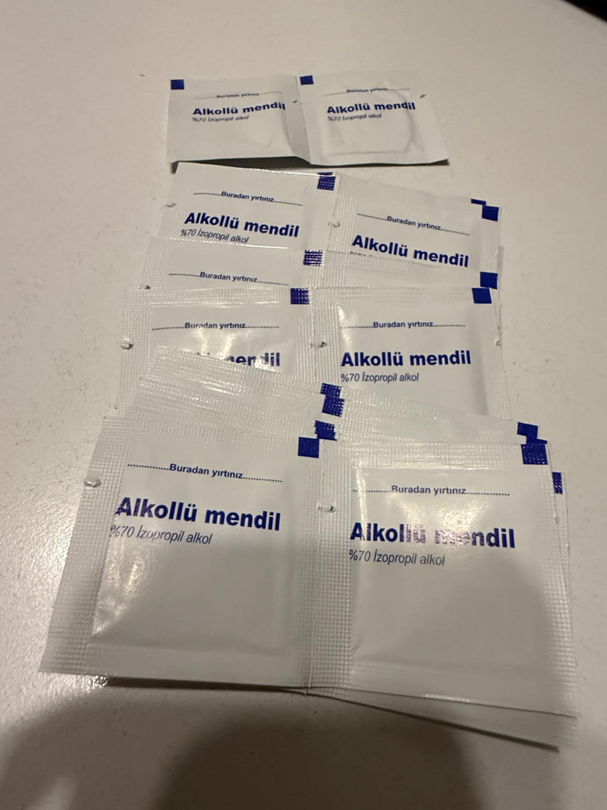 %70 İZOPROPİL ALKOLLÜ PED